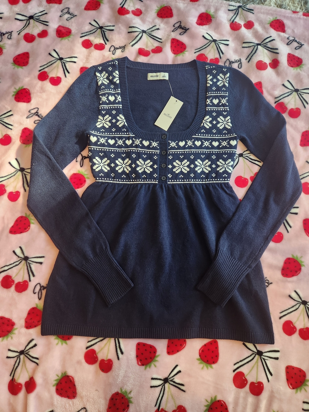 Hollister Navy Blue Sweater with White Fair Isle Detail